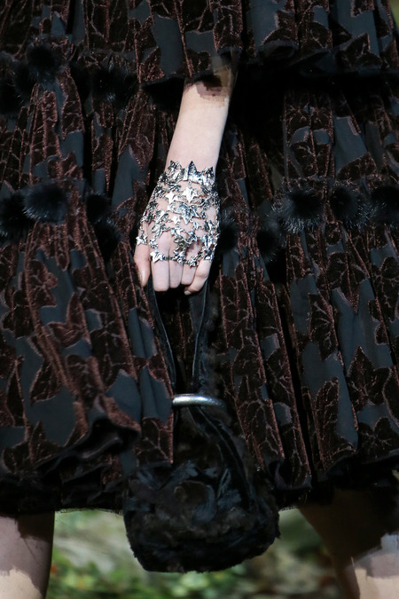  Alexander McQueen